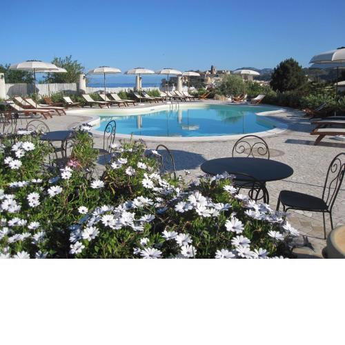 Hotel Bougainville