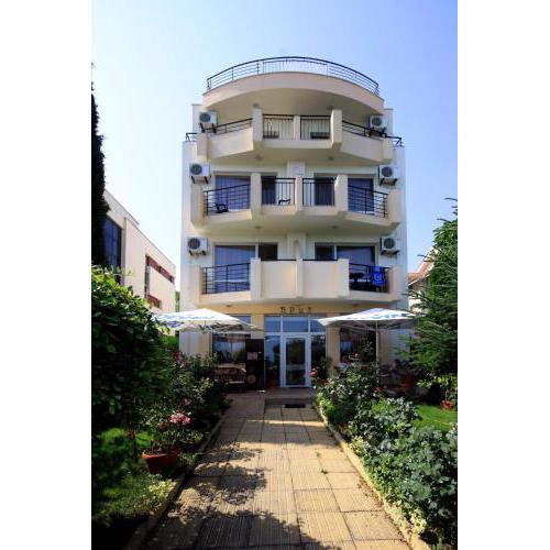Hotel Briz