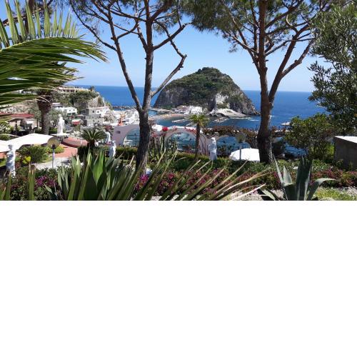 Hotel Casa Adolfo Ischia