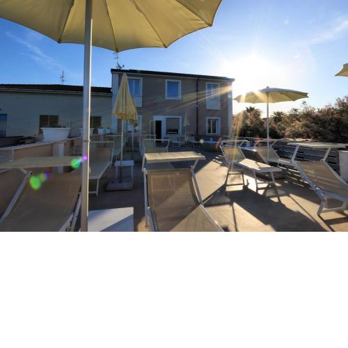 Hotel Cecina Beach