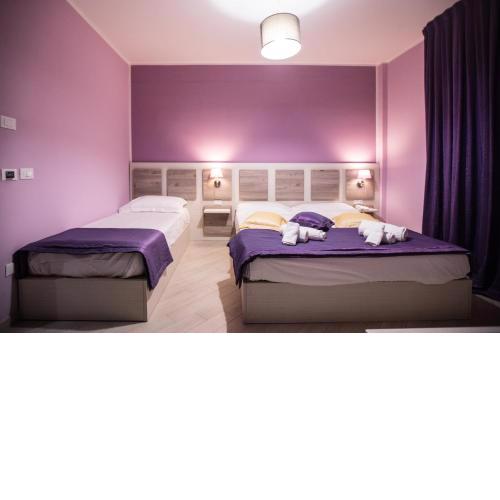Hotel Cliché