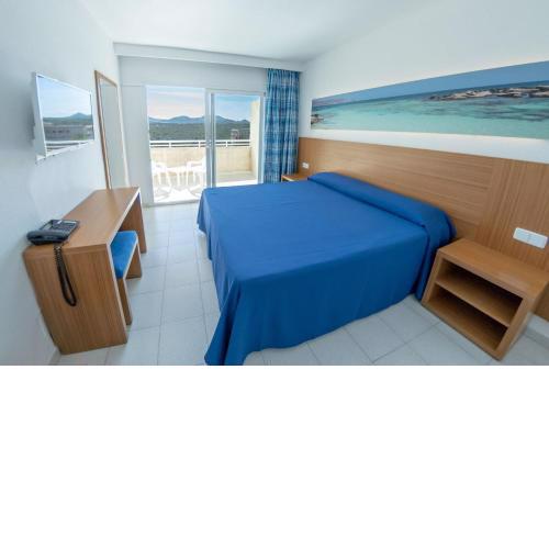 Hotel Club Cala Romani