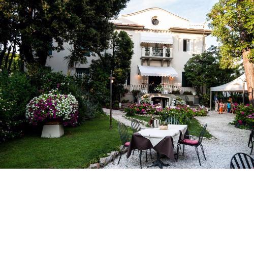 Hotel Club i Pini - Residenza d'Epoca in Versilia