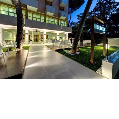 Hotel Condor