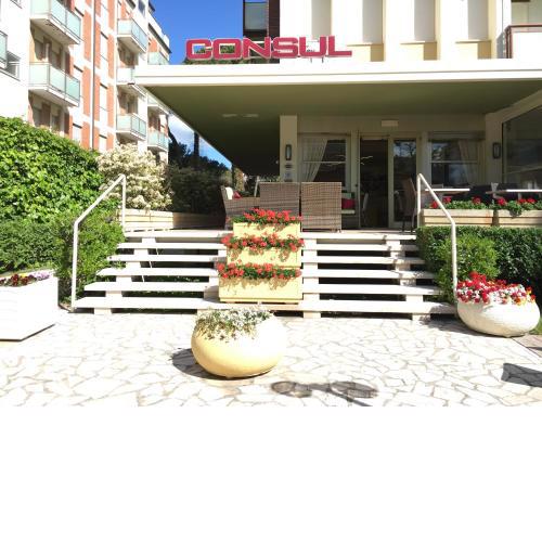 Hotel Consul