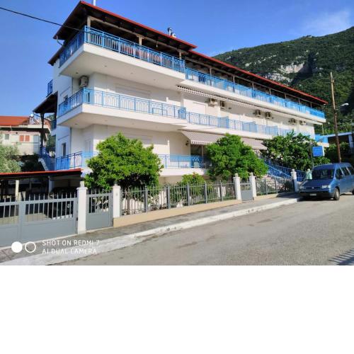 Hotel Dellis