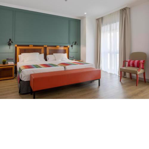 Hotel Don Curro
