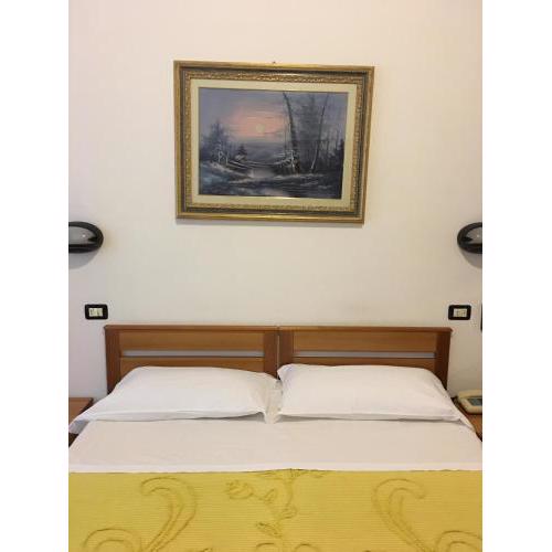 Hotel Dora