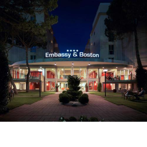 Hotel Embassy & Boston