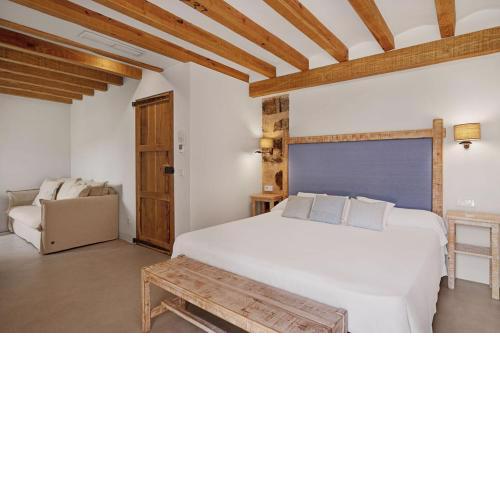 Hotel Es Port