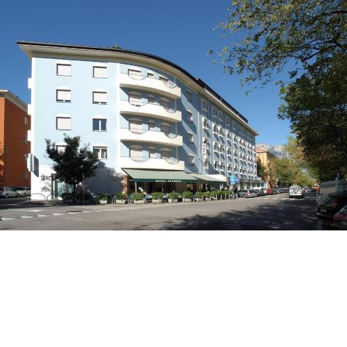 Hotel Everest