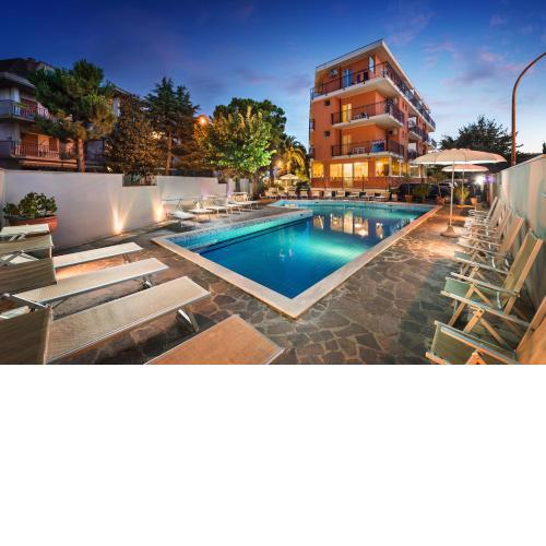 Hotel Fenix