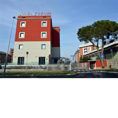 Hotel Forum