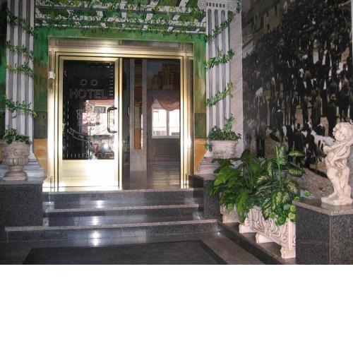 Hotel Fray Juán Gil