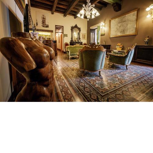 Hotel Henry's House