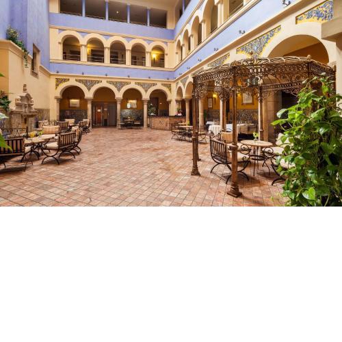 Hotel Ilunion Mérida Palace