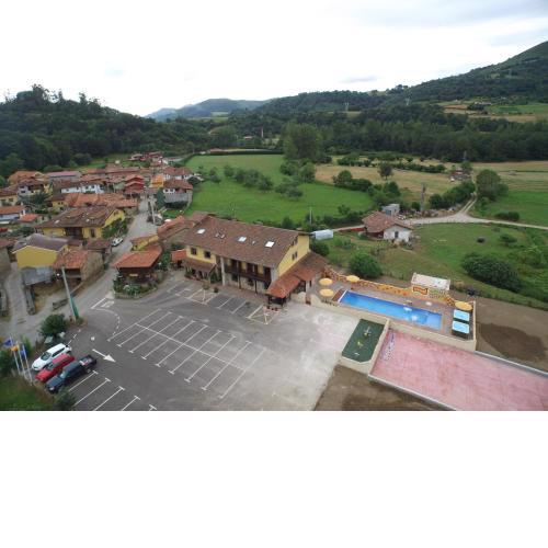 Hotel Intriago I & II