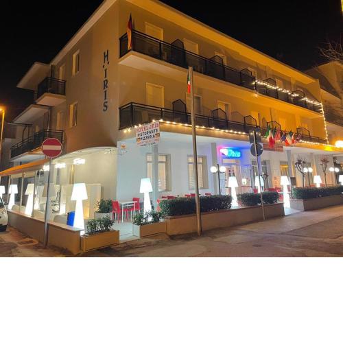 hotel iris