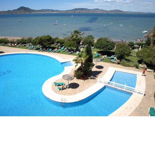 Hotel Izán Cavanna