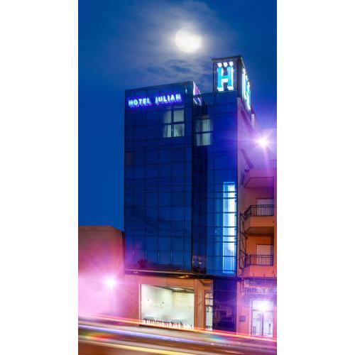 Hotel Julián