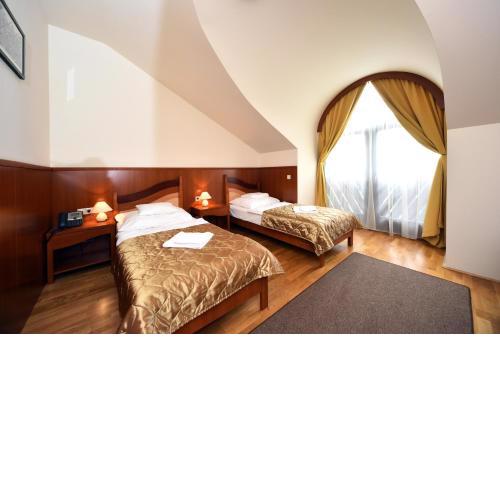 Hotel Kumánia