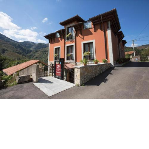Hotel La Casona de Llerices