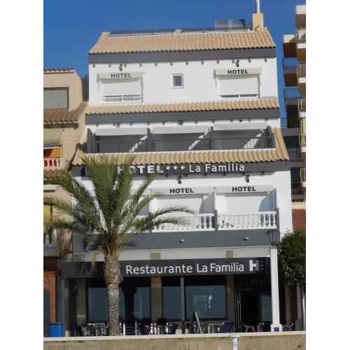 Hotel La Familia
