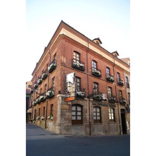 Hotel La Posada Regia