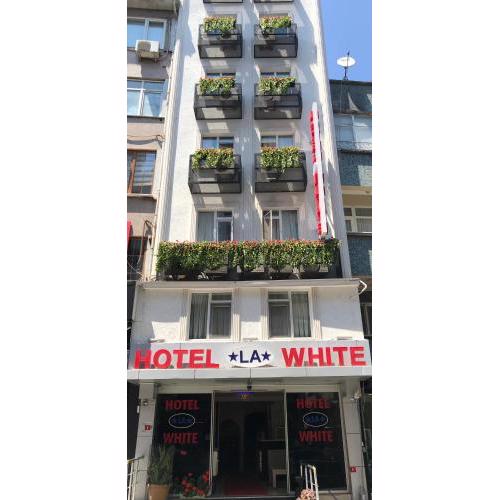 Hotel La White