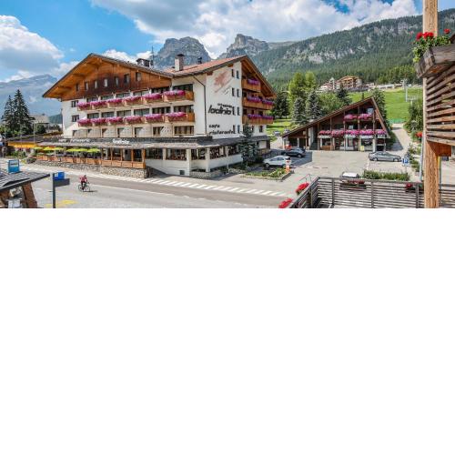 Hotel Ladinia