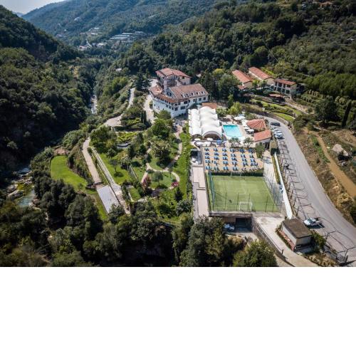 Hotel Lago Bin
