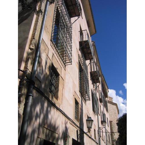 Hotel Leonor de Aquitania