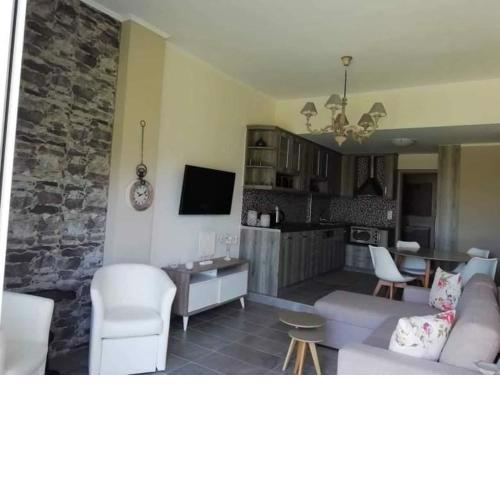 HOTEL LOFOS APARTMENT