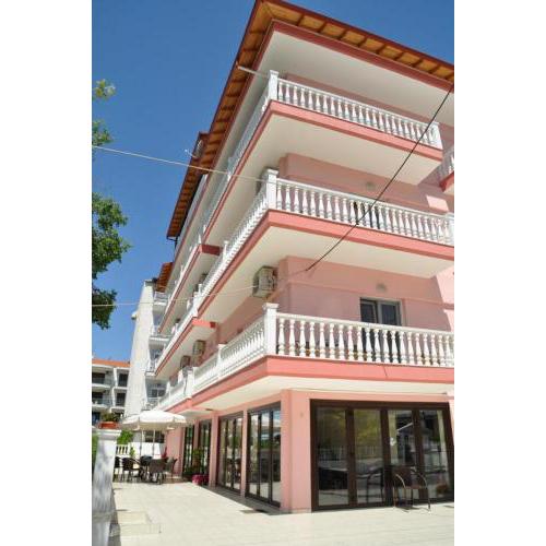 Hotel Louiza