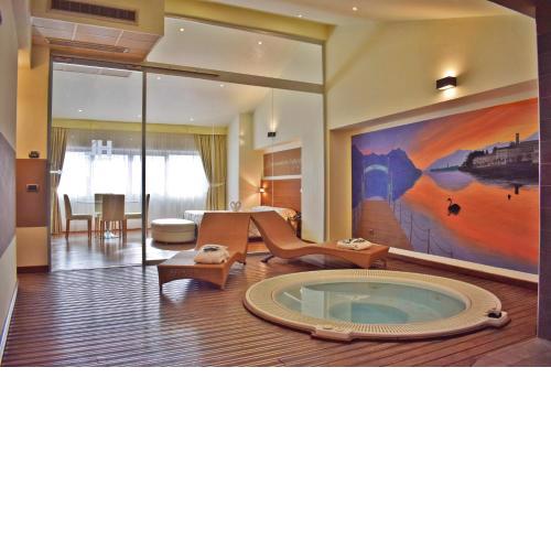 Hotel Lovere Resort & Spa
