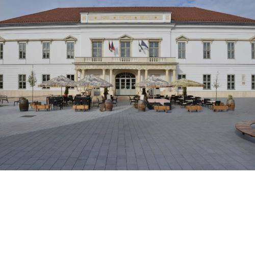 Hotel Magyar Király