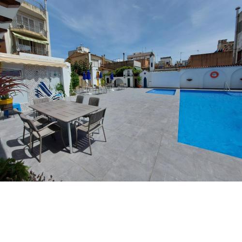 Hotel Mediterrani Express