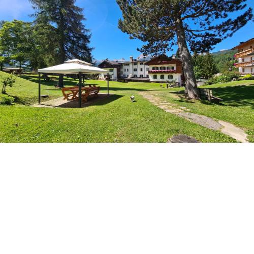 Hotel Menardi