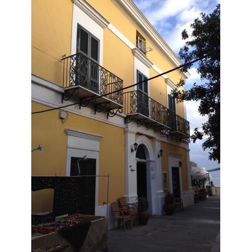 Hotel Mezzatorre