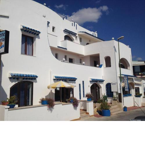 Hotel Miramare Garzia