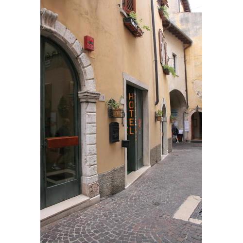 Hotel Modena