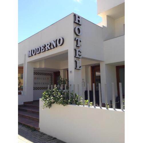 Hotel Moderno