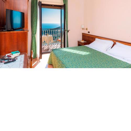 Hotel Montana