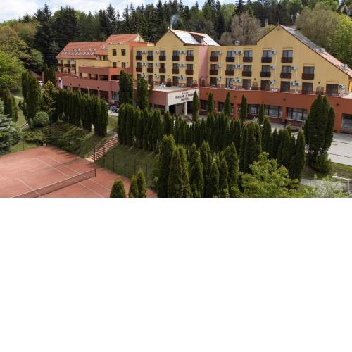 Hotel Narád & Park