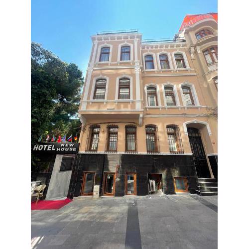 Hotel New House