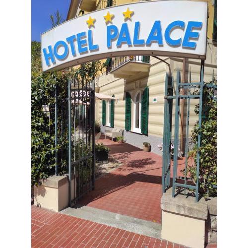 Hotel Palace