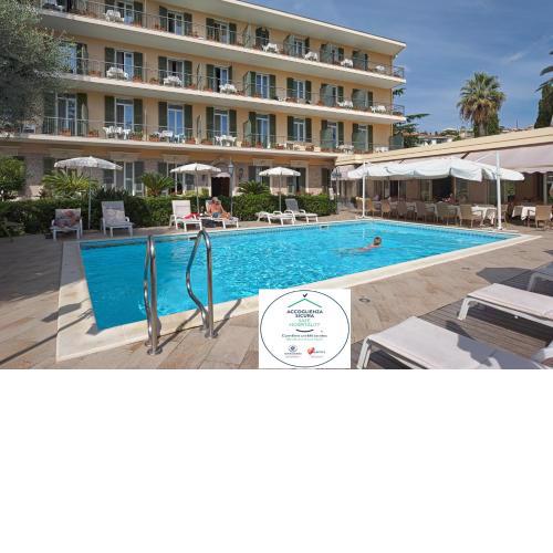 Hotel Paradiso