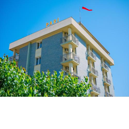 Hotel Pari
