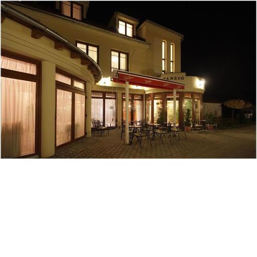 Hotel Patonai