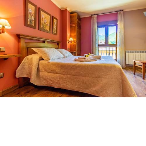 Hotel Peña Pandos